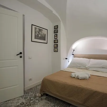 Cartoline Di بيت ضيافة 4*